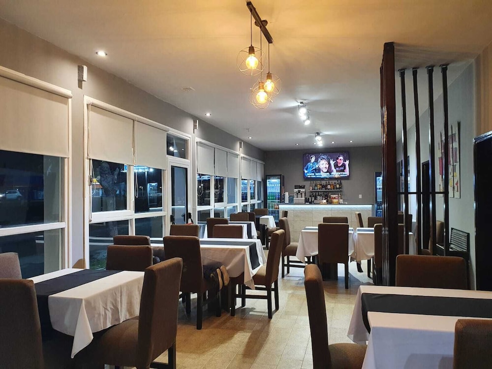 Club House Hotel in General Roca, Argentina