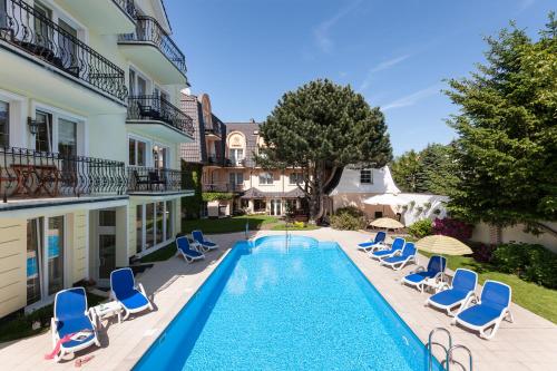 Villa Sedina — 4-Star Luxury Hotel in Rewal, Poland