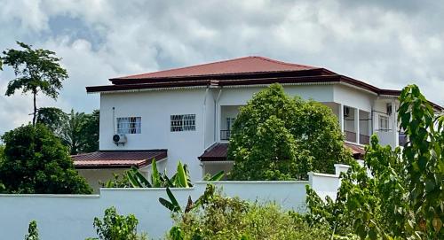 Résidence Créolia — 4-Star Luxury Hotel in Kribi, Cameroon