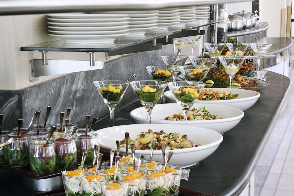 מזון ומשקאות