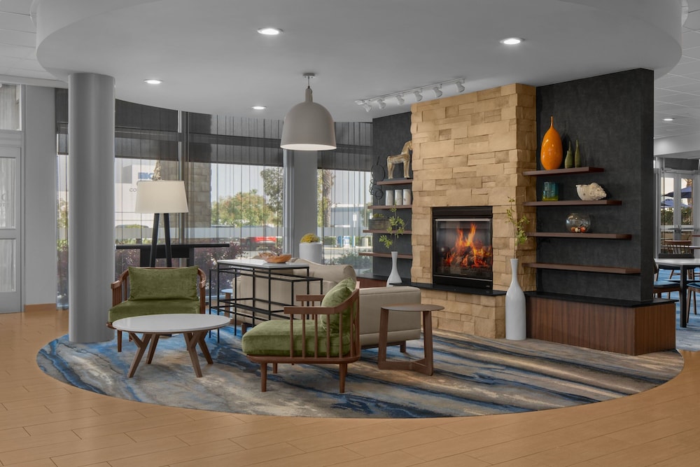 Fairfield Inn & Suites Tustin Orange County - photo 3