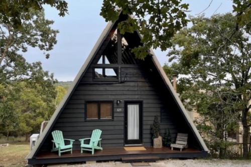 A Frame of Mind in the Ozarks in Branson, United States