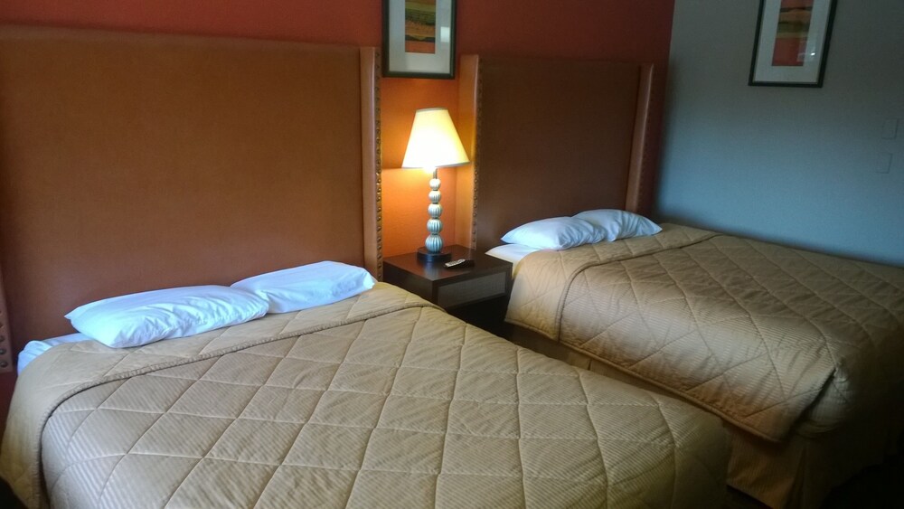 Banfield Value Inn - photo 9