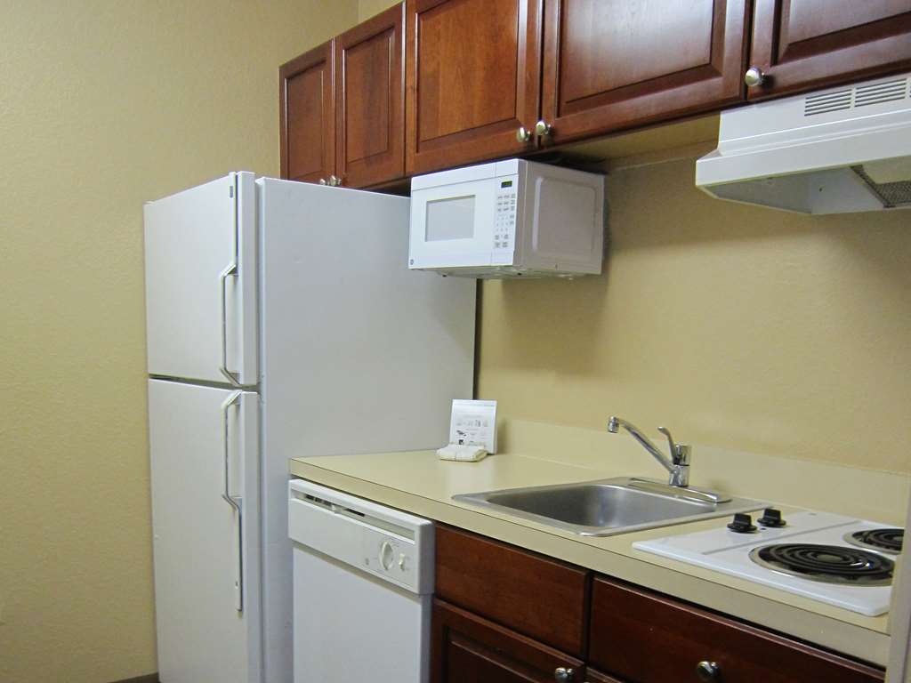 Extended Stay America Dallas Vantage Point Dr - photo 16