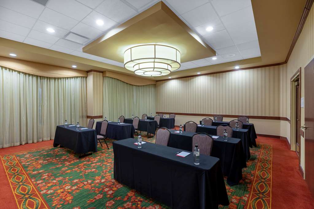 Wyndham Grand Oklahoma City Downtown - photo 39
