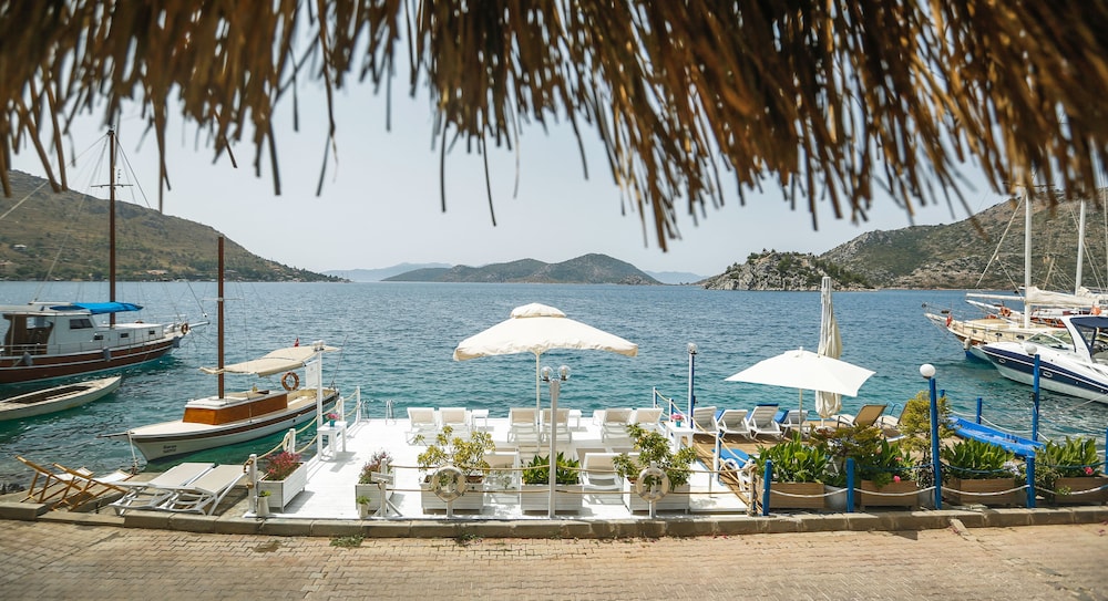 Melek Hotels Bozburun — Marmaris