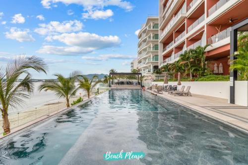 Casa del Mar Bucerias Beachfront Condos — 4-Star Luxury Hotel in Bucerias, Mexico