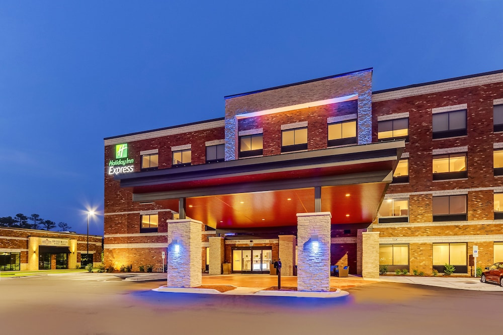 Holiday Inn Express Wilmington Porters Neck - photo 60