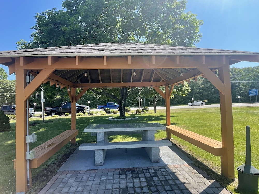 Aquastar Inn - photo 38