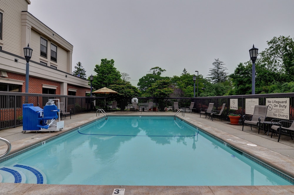 Hampton Inn Franklin Milford - photo 35