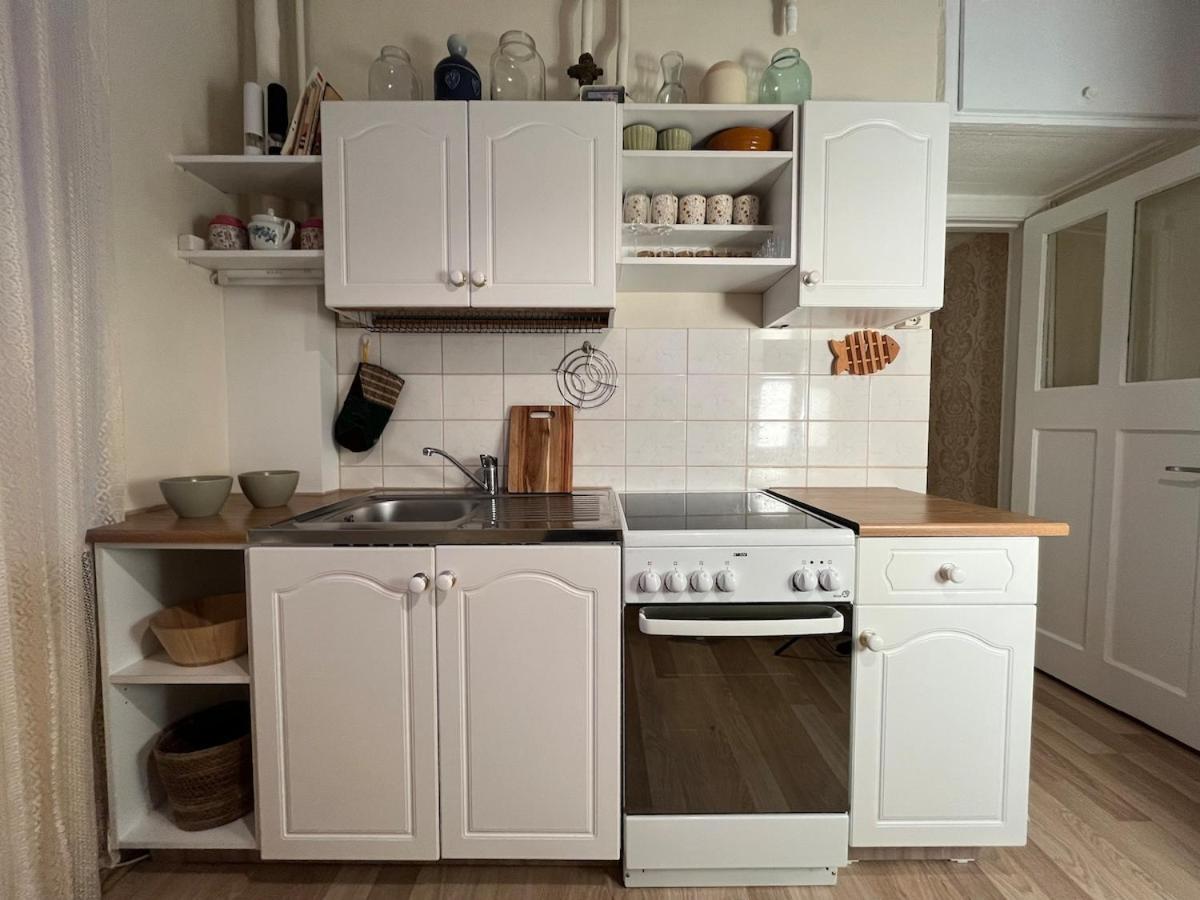 Spacious & Stylish Apartment in City Center