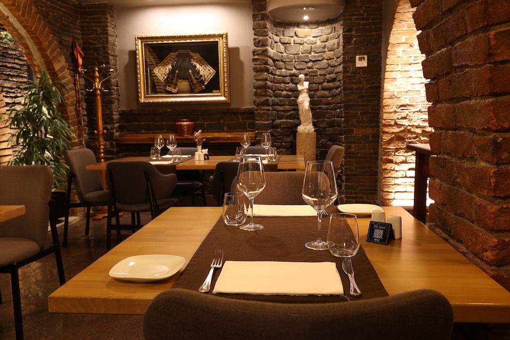 מזון ומשקאות