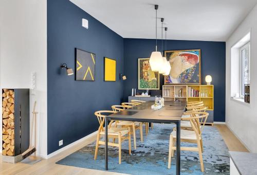 Kais Spa & Cinema House Central & Modern Home — 4-Star Luxury Hotel in Tromso, Norway