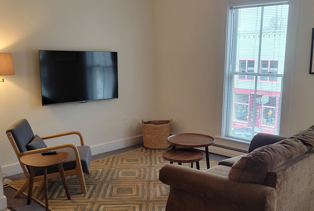 Bristol Suites - photo 18