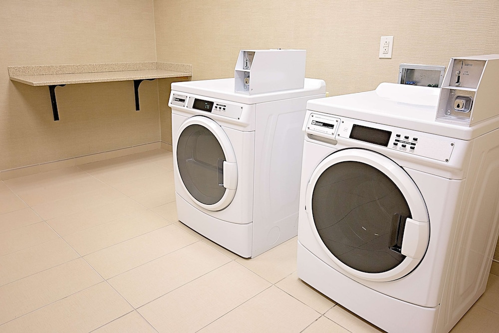Hampton Inn & Suites Jacksonville - photo 45