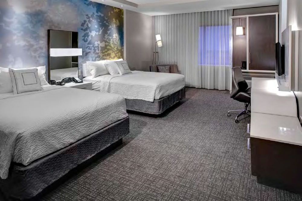 Courtyard by Marriott Carrollton - photo 6