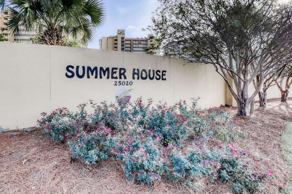 Summer House on Romar Beach — 4-Star Luxury Hotel in Orange Beach, United States