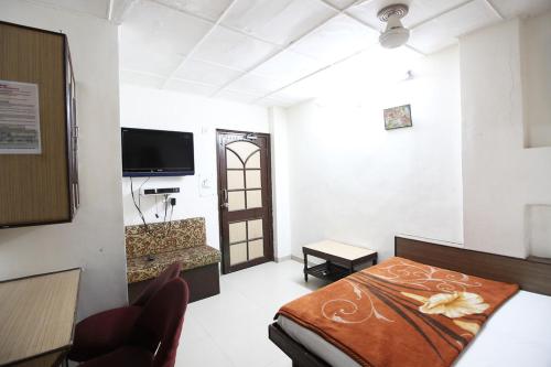 Hotel Maninagar Residency