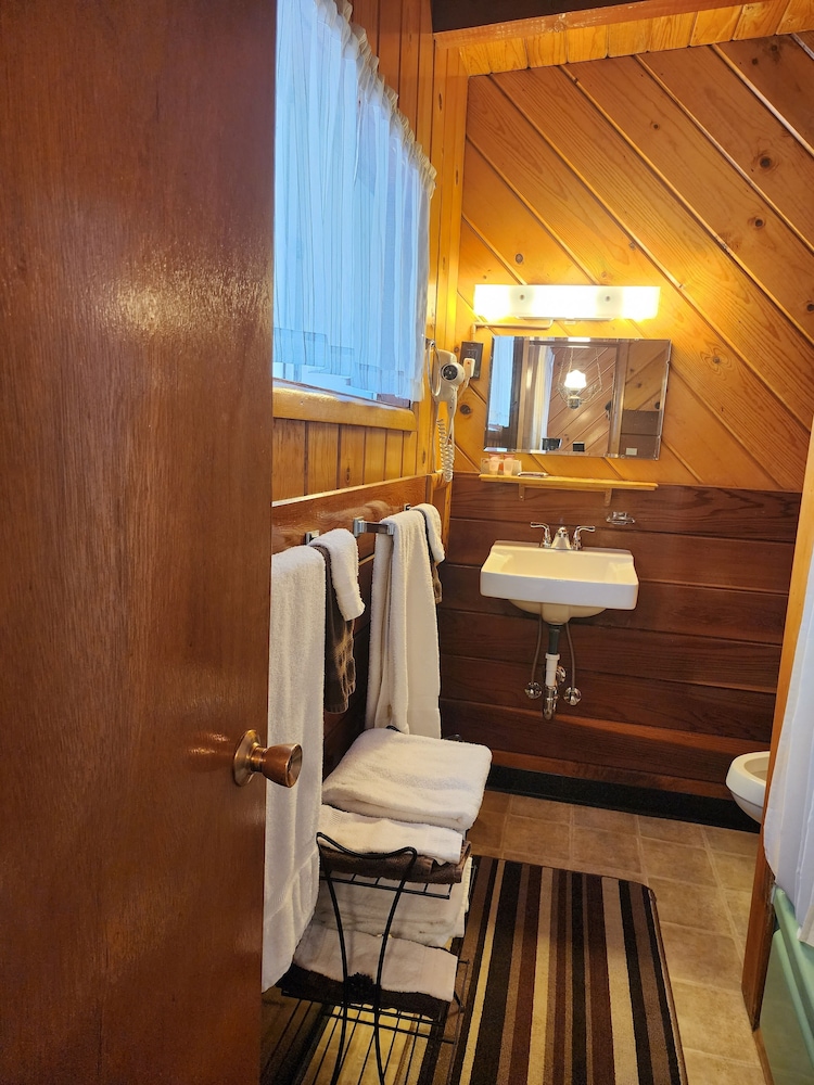 Toiyabe Motel - photo 13