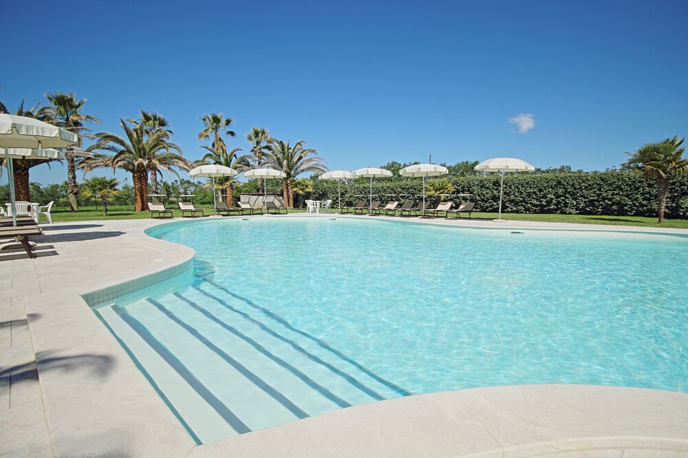 La Cuccumella Apartments — 4-Star Luxury Hotel in Campiglia Marittima, Italy