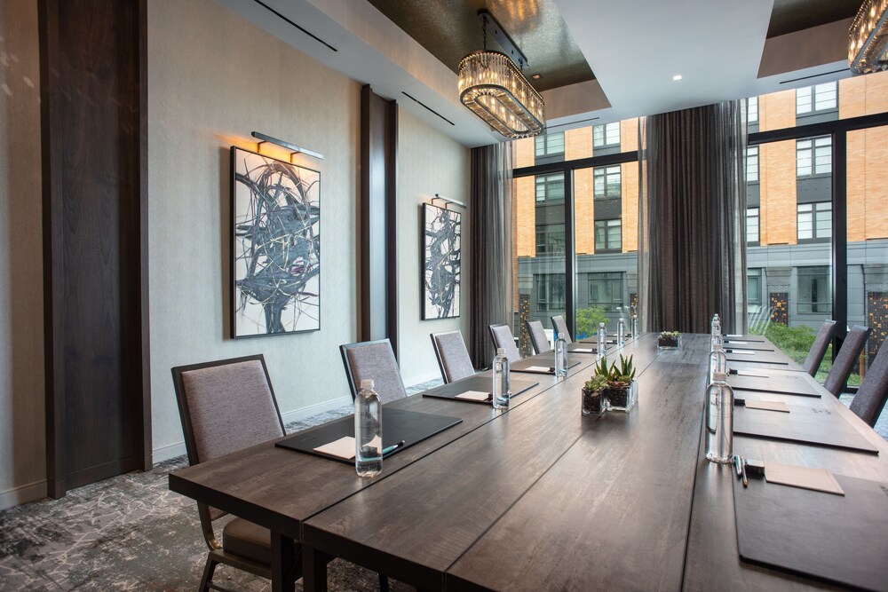 The Row Hotel at Assembly Row Autograph Collection - photo 80