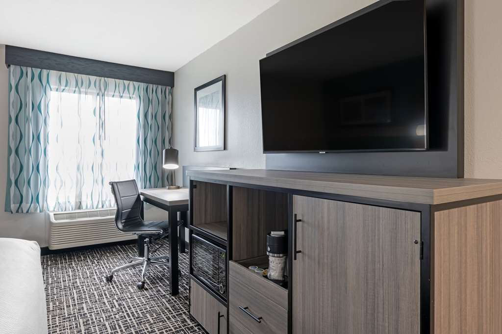 Best Western Plus Greenwood Indy South Inn - photo 31