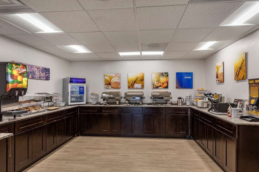 Comfort Inn & Suites Bennett - photo 31