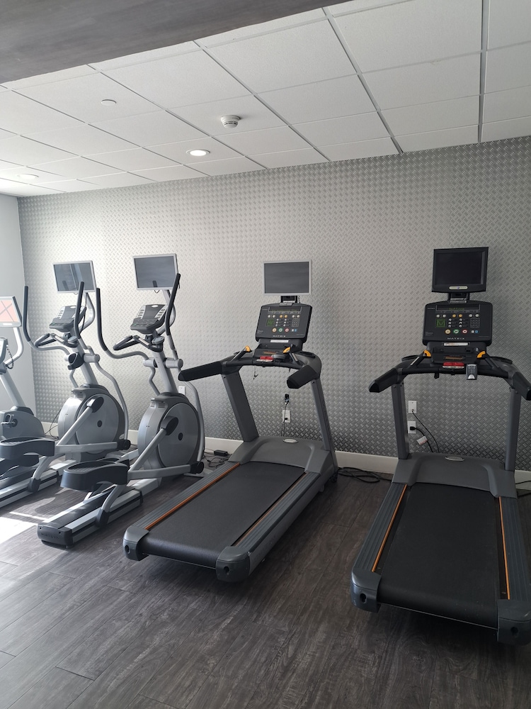 Fairfield Inn & Suites by Marriott Columbia Downtown - photo 18