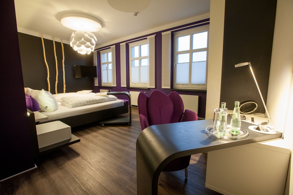 Aragon Hotel Garni - carbon neutral hotel in Tangermuende