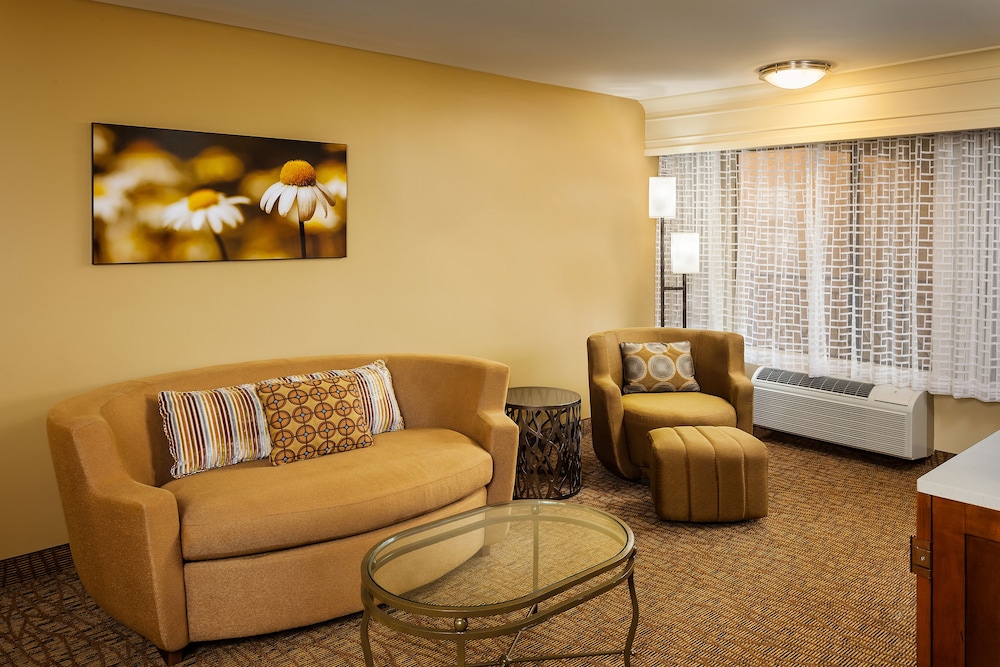 Holiday Inn Express Simi Valley by IHG - photo 8