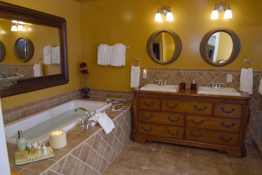Honor Mansion - photo 17