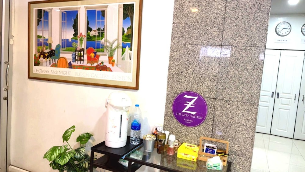 Collection O The Step Sathorn
