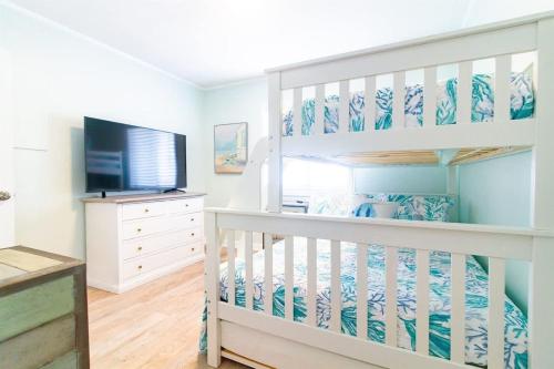 Carolina Beach Haven w Private Balcony - photo 30