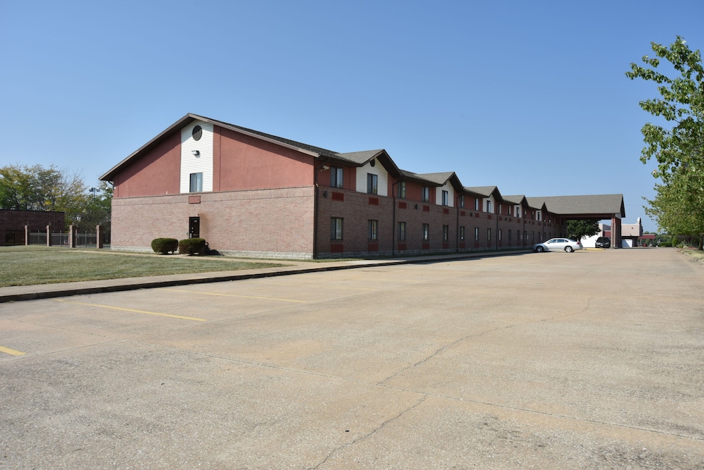 Super 8 by Wyndham Springfield Battlefield - photo 27