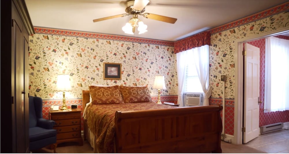 The Country Inn of Berkeley Springs - photo 5