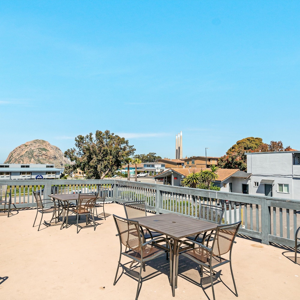 Pacific Shores Inn - photo 57