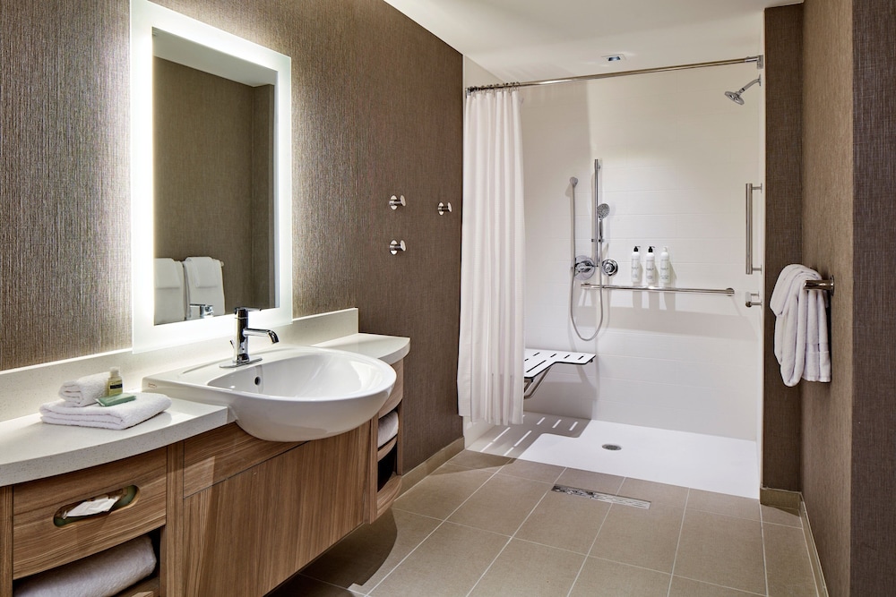 SpringHill Suites by Marriott Los Angeles Downey - photo 13