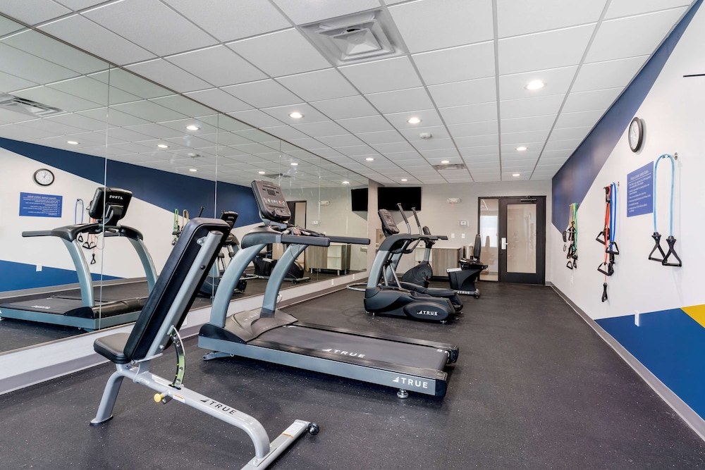 Holiday Inn Express And Suites Choctaw Oklahoma City East by IHG - photo 26