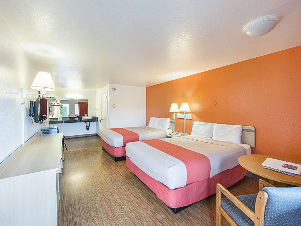Motel 6 Gold Beach - photo 19