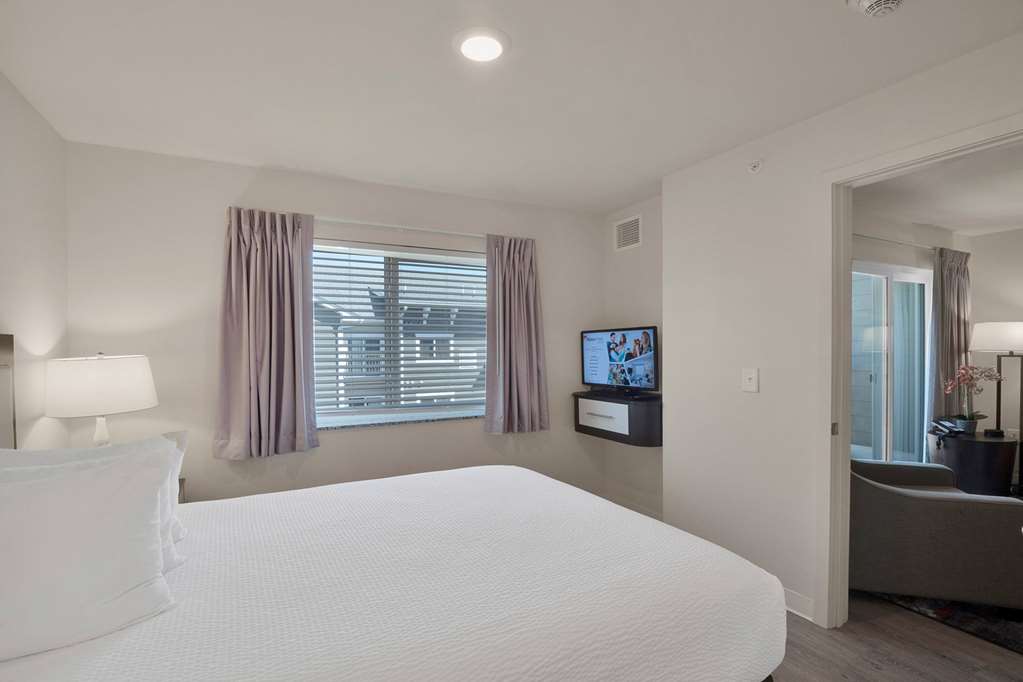 WaterWalk Extended Stay Raleigh Durham Research Triangle - photo 25