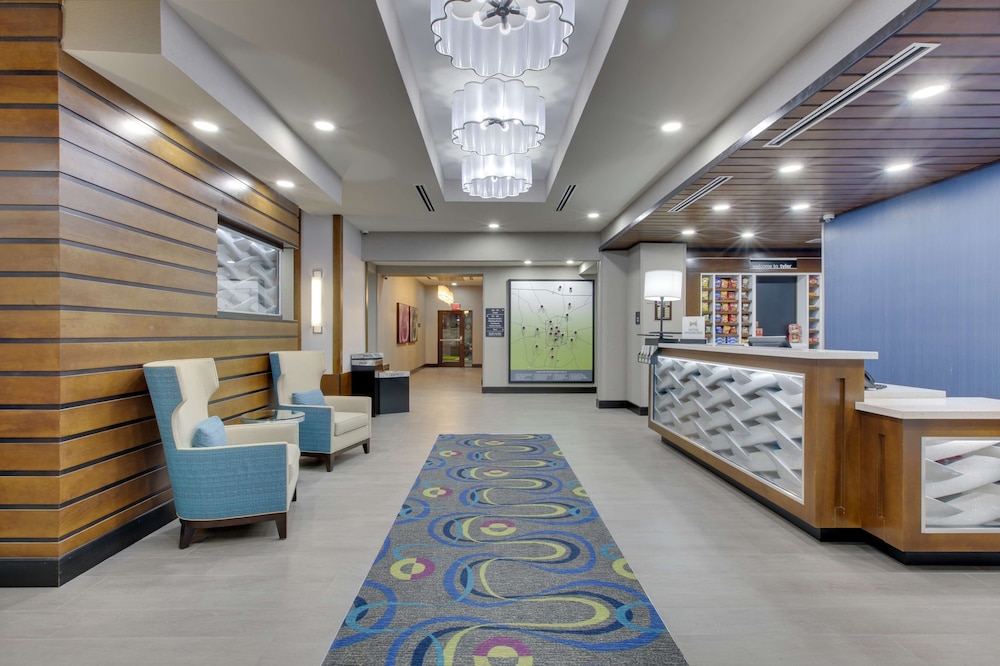 Hampton Inn & Suites Tyler South - photo 23