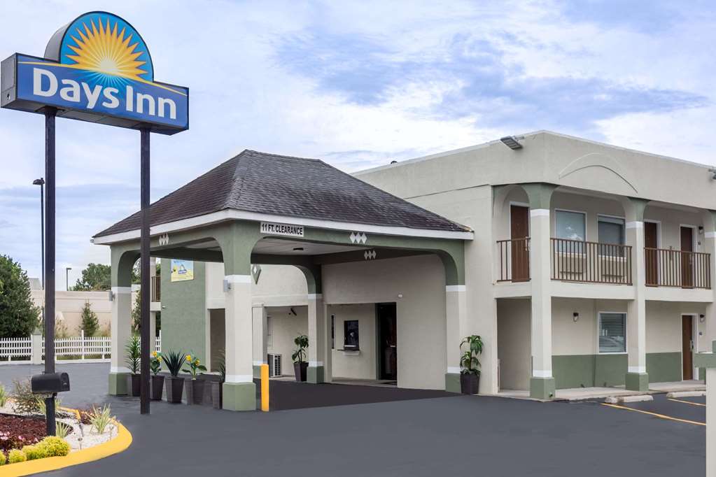 Days Inn by Wyndham Goose Creek - featured photo
