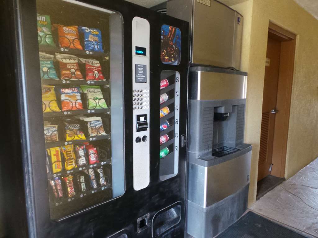 Americas Best Value Inn & Suites Alvin Houston - photo 21