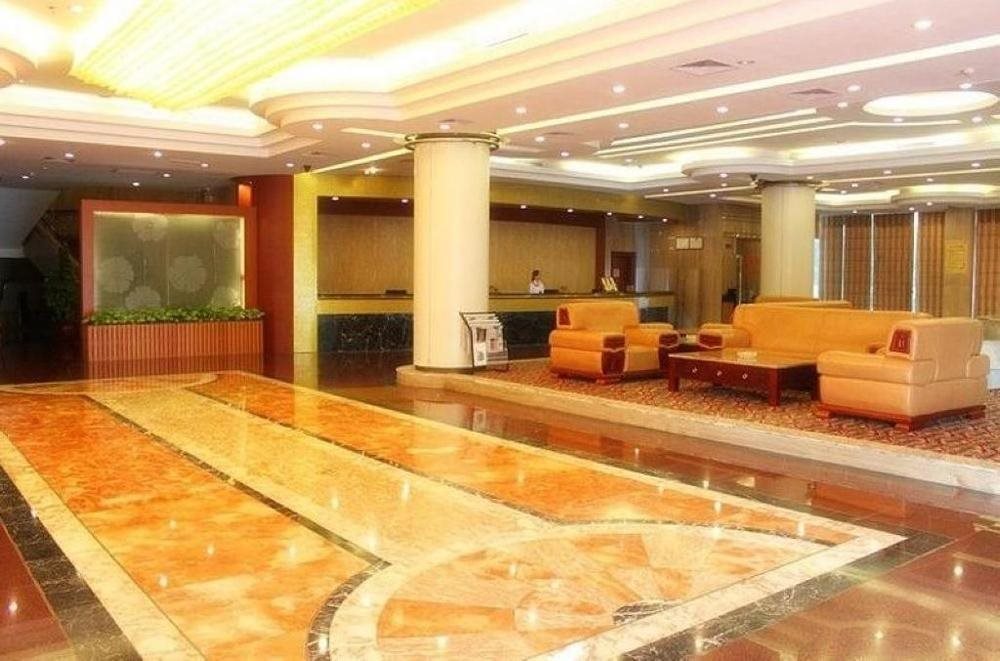Xili Lake Holiday Resort Shenzhen — 4-Star Luxury Hotel in Shenzhen, People's Republic of China
