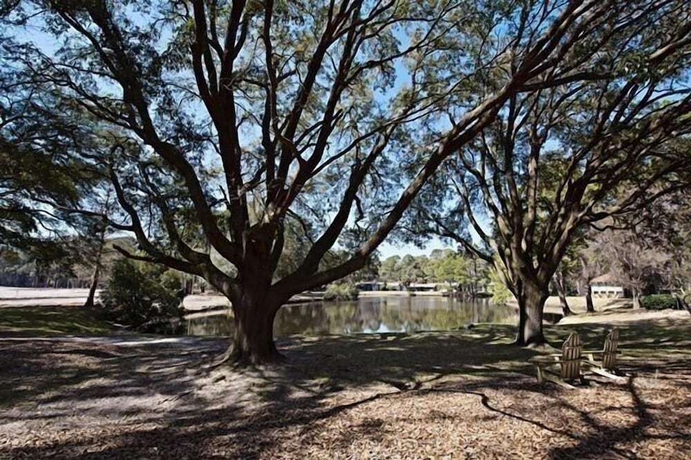 64 Fairway Lane at the Sea Pines Resort - photo 6