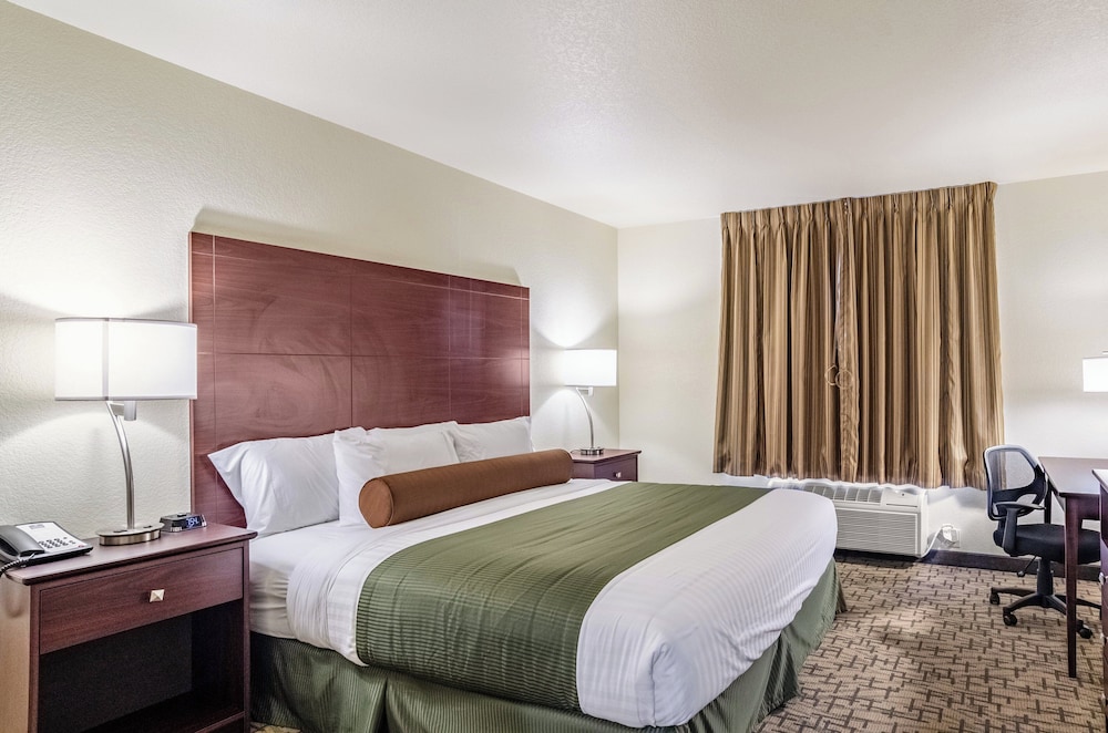 Cobblestone Inn & Suites Bridgeport - photo 11