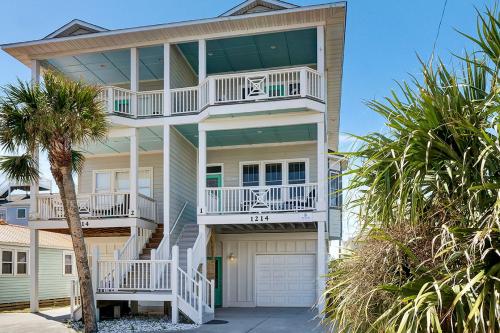 Bikinis & Martinis by Sea Scape Properties in Carolina Beach, United States
