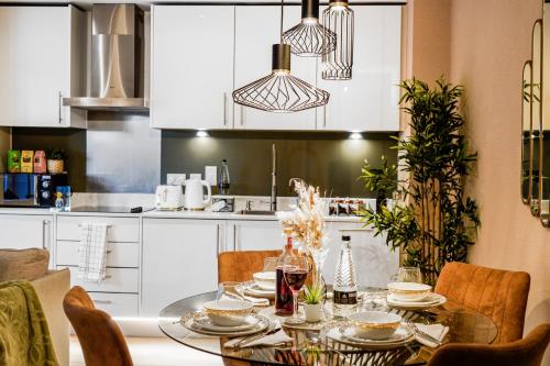 The WaterHouse Avenue by Kandara 5 Star City Home in Maidstone — 4-Star Luxury Hotel in Maidstone, United Kingdom