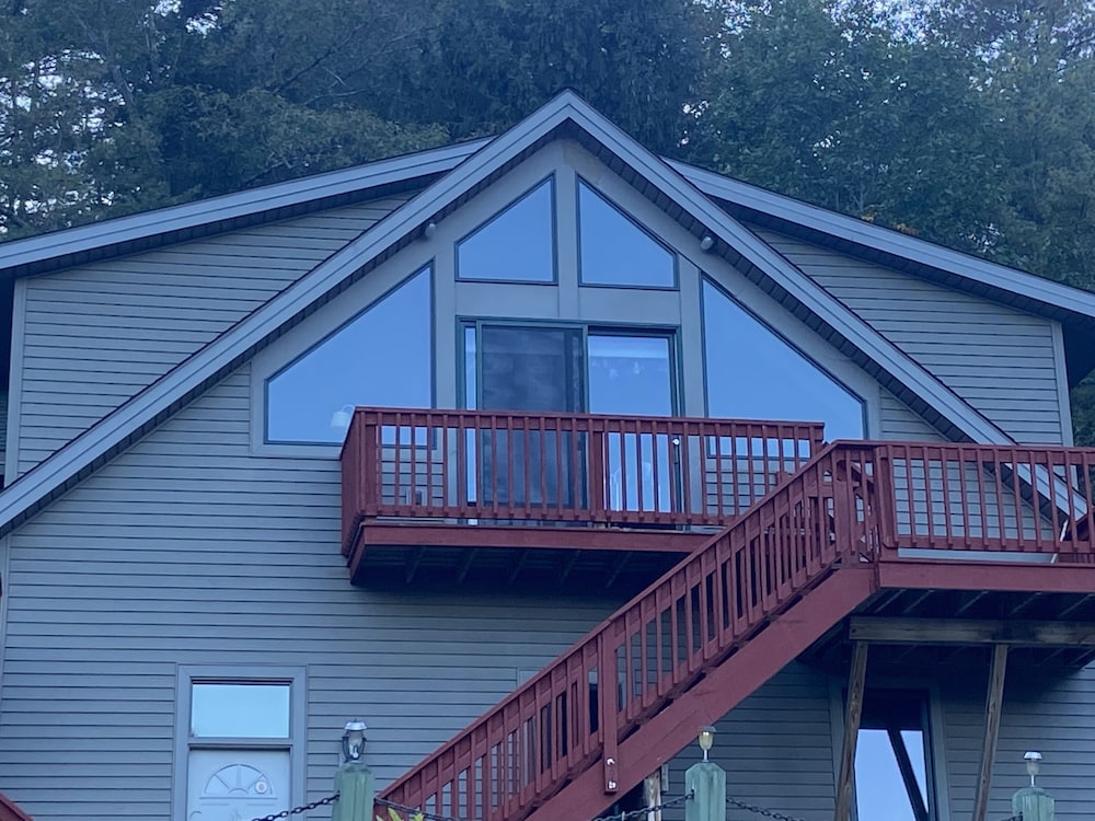 Hill View Motel and Cottages - photo 13
