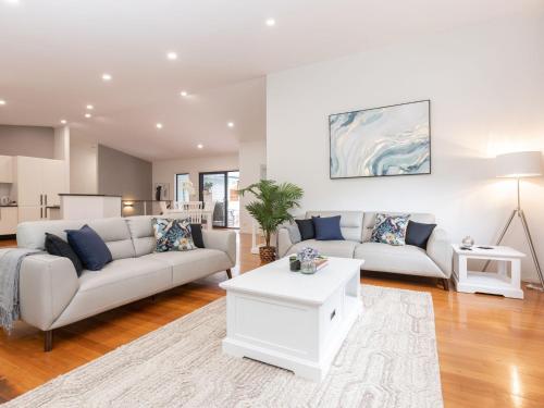 Endless Summer at Smiths in Smiths Lake, Australia